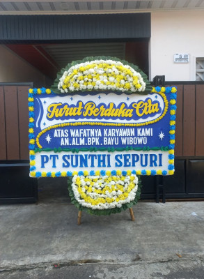 Papan Bunga Duka di Pinang Kencana