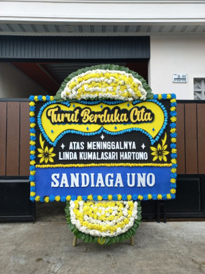 Papan Bunga Duka di Pinang Kencana