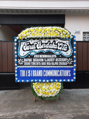 Papan Bunga Duka di Pinang Kencana